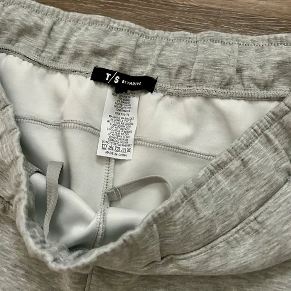 T/S by Thrive Modal Blend Grey Women’s Joggers Pockets Sz XL Lounge Pants - Picture 3 of 9